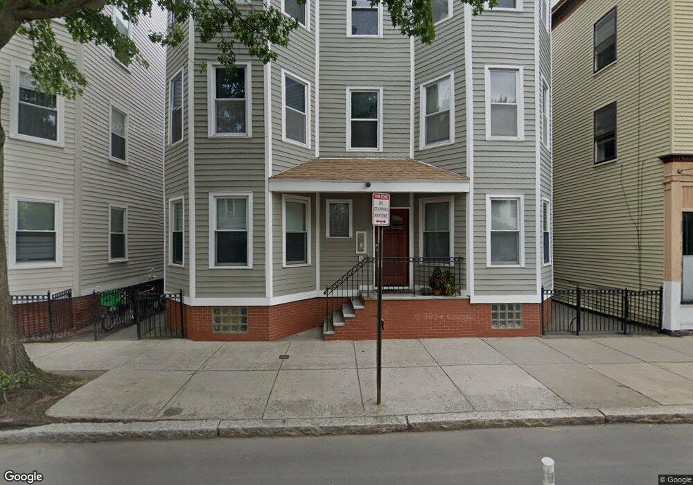 165 Hampshire St unit 3, Cambridge, MA 02139 - photo 1