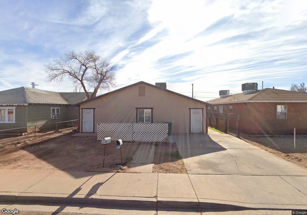 608 N Apache Ave, Winslow, AZ 86047 - photo 1