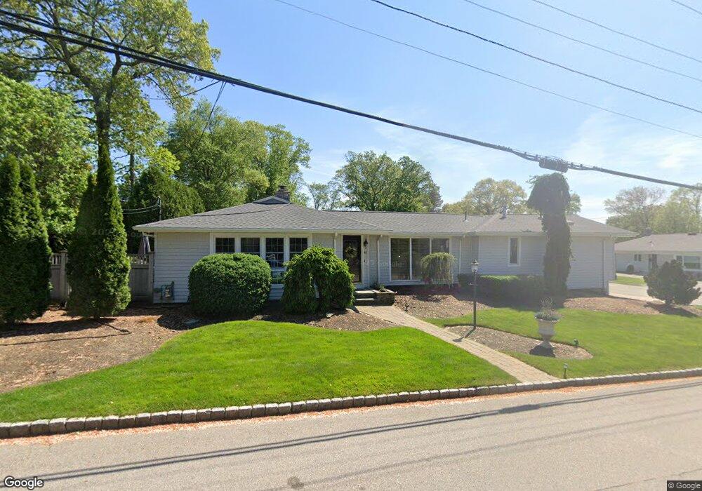 45 Fernbrook Dr, Cranston, RI 02920 - photo 1