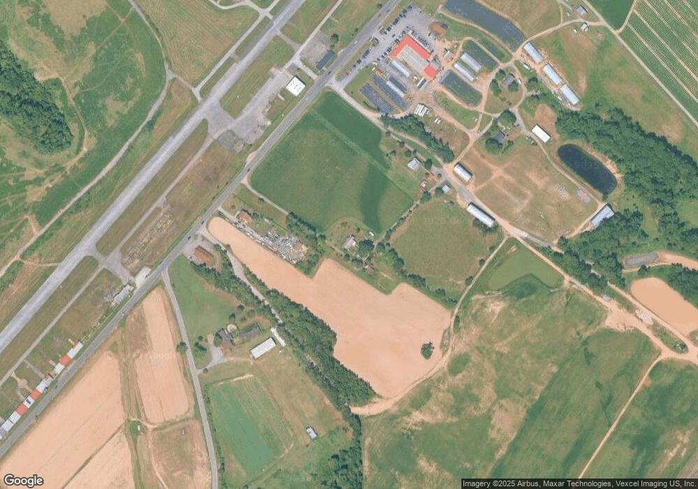 10306 Piscataway Rd, Clinton, MD 20735 - photo 1