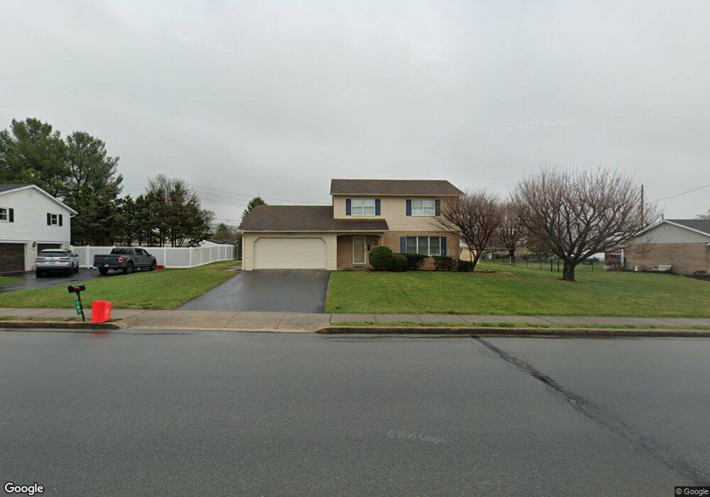 761 S 4th St, Denver, PA 17517 - photo 1