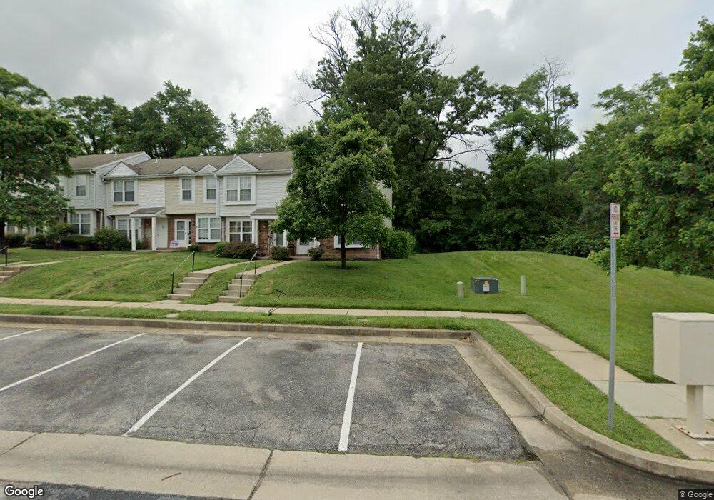 4 Coolpond Ct, Halethorpe, MD 21227 - photo 1