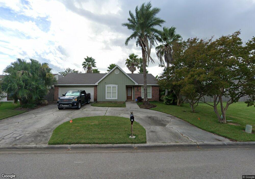 423 Eden Isles Blvd, Slidell, LA 70458 - photo 1