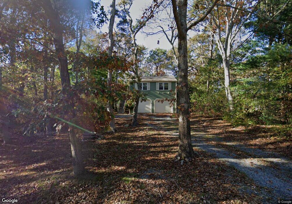 14 Winemack St, Oak Bluffs, MA 02557 - photo 1