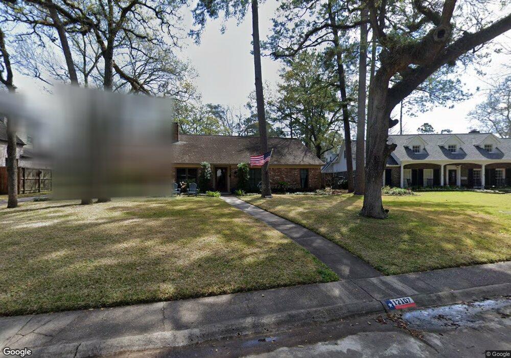 12107 Overcup Dr, Houston, TX 77024 - photo 1