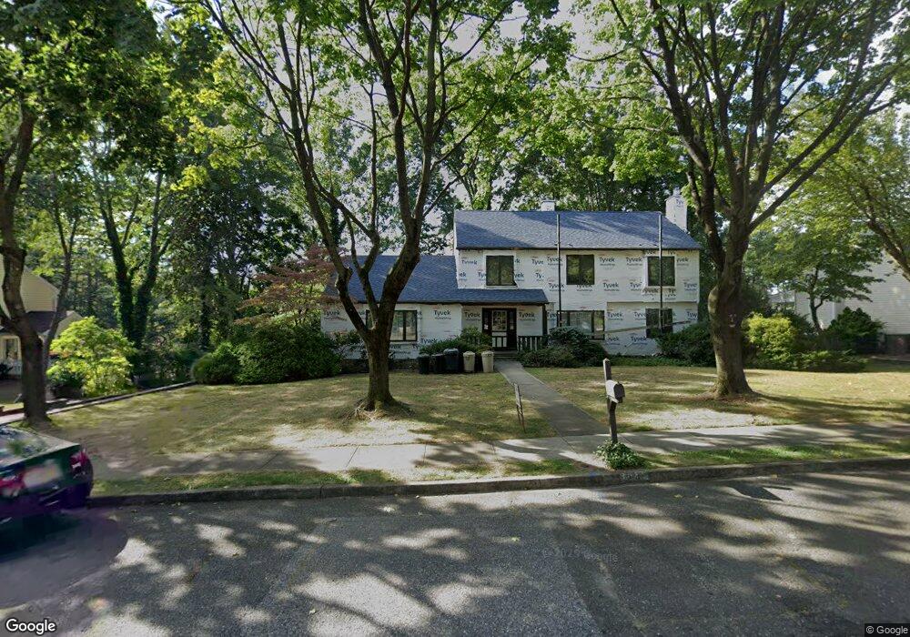 24 Baskenridge Dr, Middletown, NJ 07748 - photo 1