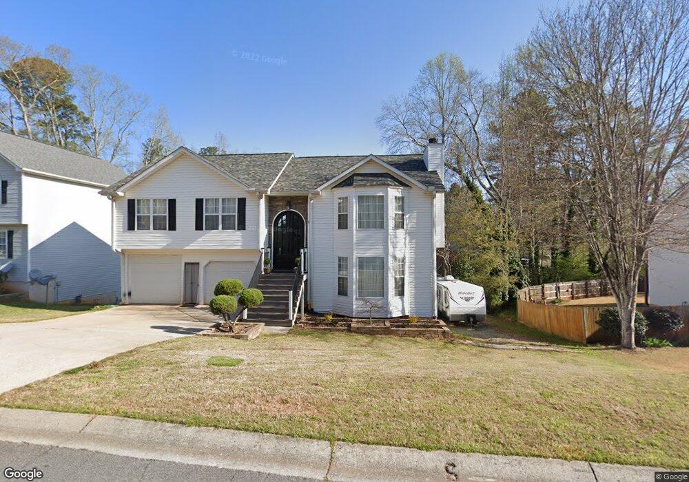 1043 Queensbury Run unit 2, Acworth, GA 30102 - photo 1