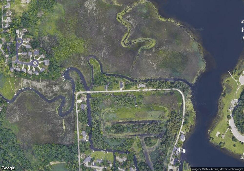 4784 Gerundecut Dr, West Bloomfield, MI 48324 - photo 1