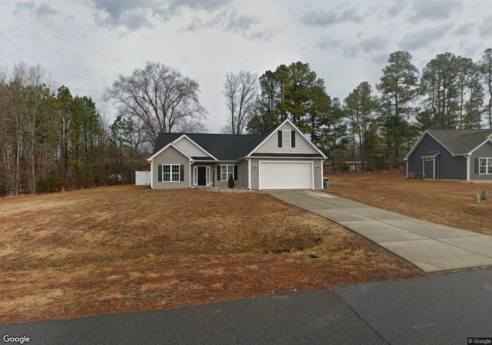 211 Keeneland Dr, Oxford, NC 27565 - photo 1