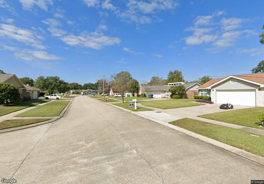 430 Pine Shadows Dr, Slidell, LA 70458 - photo 1