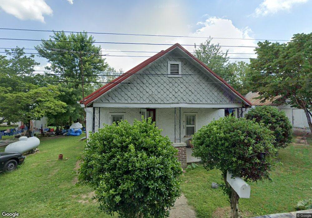 303 Carter St, Manchester, TN 37355 - photo 1