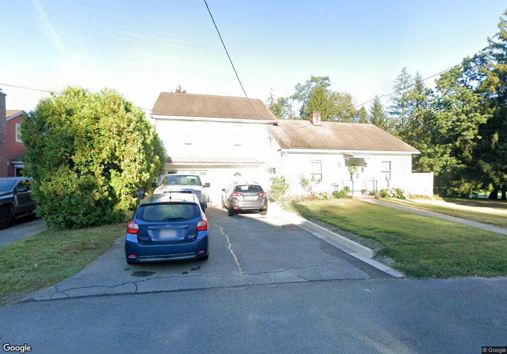 2 Winter St, Easthampton, MA 01027 - photo 1