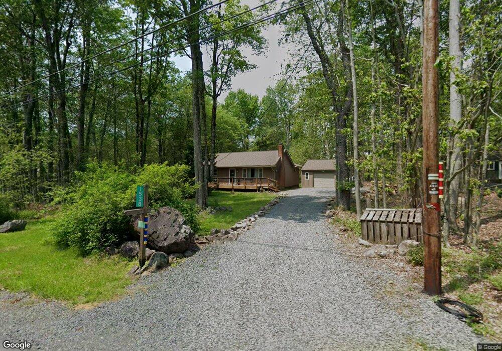 1538 Crestview Ln, Pocono Pines, PA 18350 - photo 1
