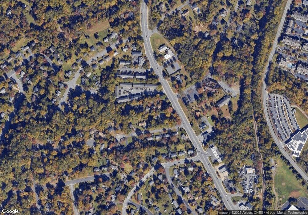 1168 Pine Haven Ct, Charlottesville, VA 22901 - photo 1