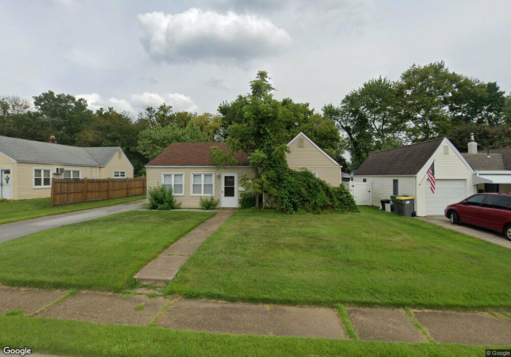 1606 W Willow Run Dr, Wilmington, DE 19805 - photo 1