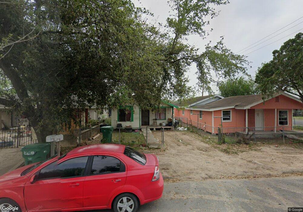 404 E Wright Ave, Pharr, TX 78577 - photo 1