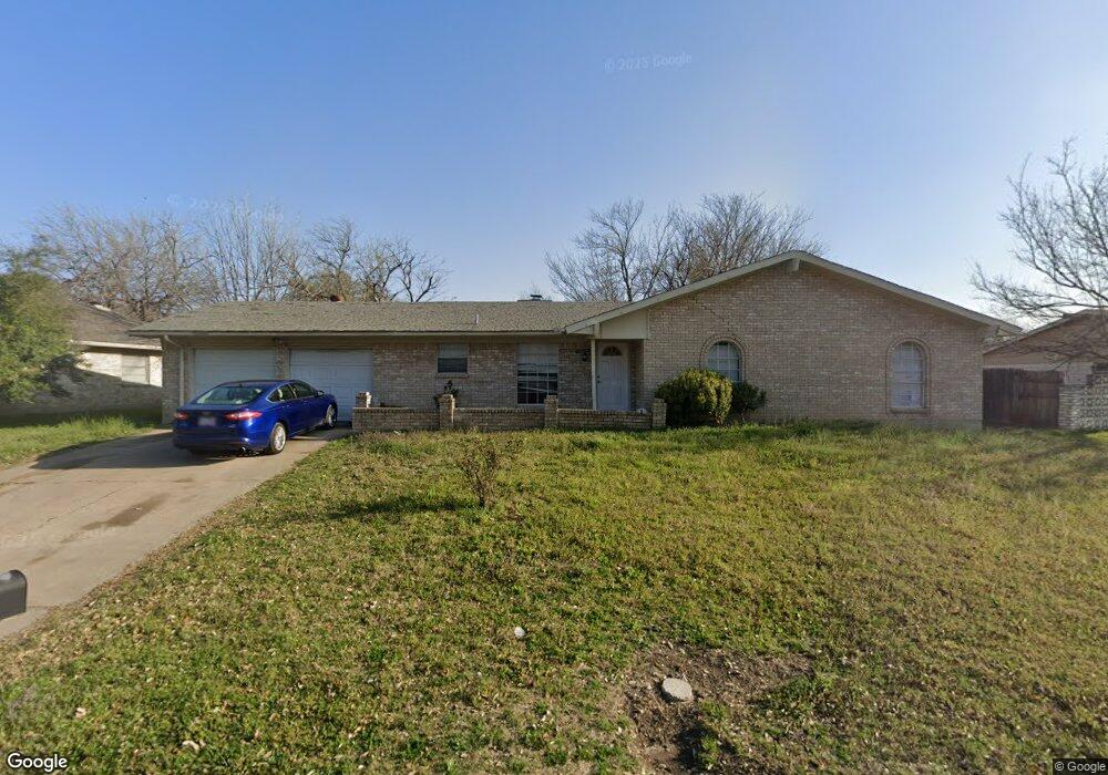 3908 Madrid Dr, Fort Worth, TX 76133 - photo 1