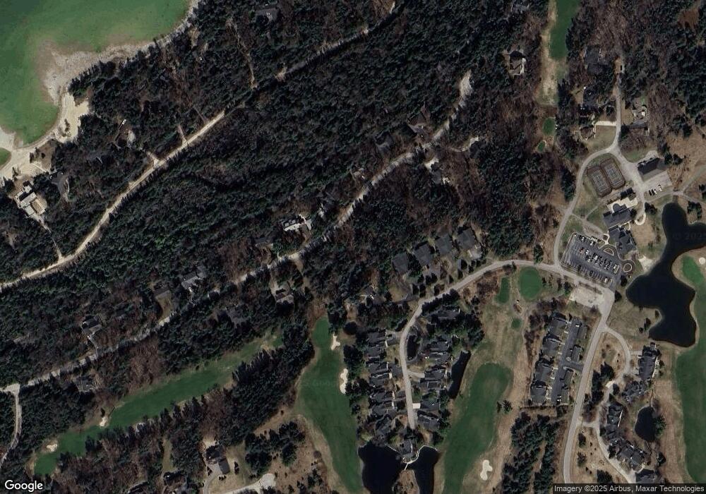 21 Country Club Ct, Charlevoix, MI 49720 - photo 1