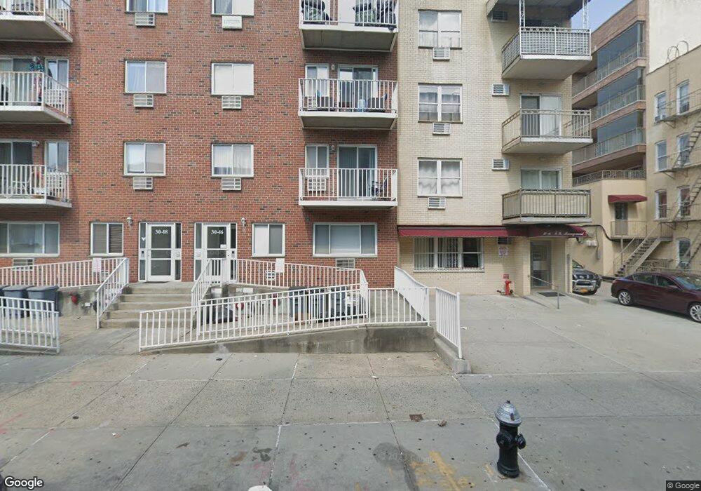 30-14 33rd St unit 3R, Long Island City, NY 11102 - photo 1