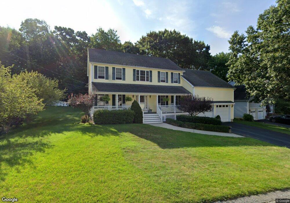 102 Roosevelt Rd, Cumberland, RI 02864 - photo 1
