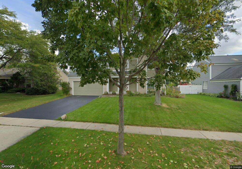 1341 Yosemite Pkwy, Algonquin, IL 60102 - photo 1