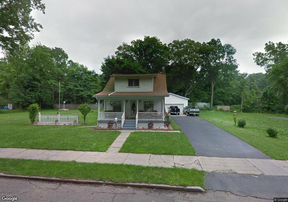 1247 Leslie St, Lansing, MI 48912 - photo 1