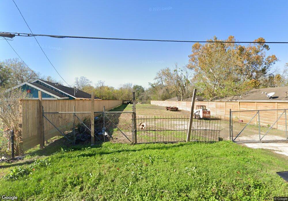 6625 Lavender St, Houston, TX 77028 - photo 1