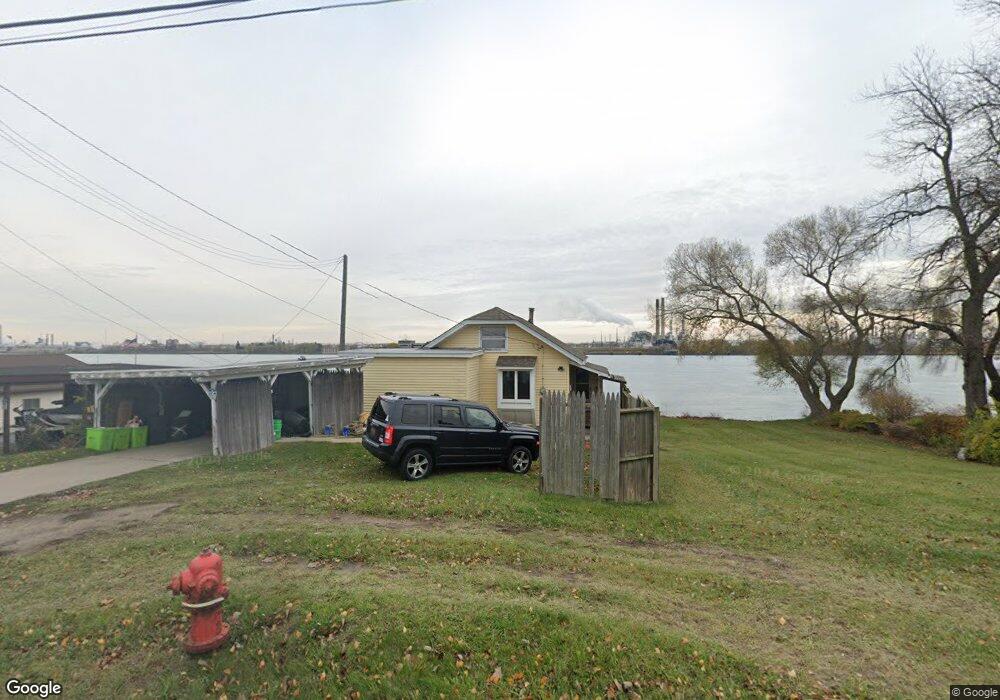 3424 Military St, Port Huron, MI 48060 - photo 1