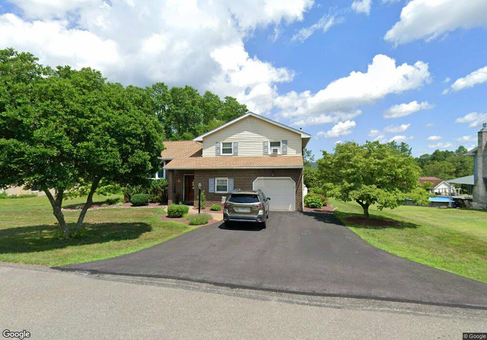 30 South St, Tamaqua, PA 18252 - photo 1