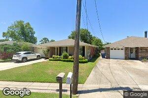 2812 Transcontinental Dr, Metairie, LA 70006