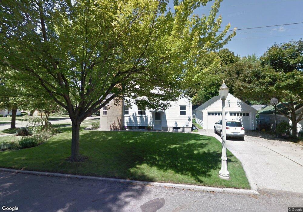 1000 N Verlinden Ave, Lansing, MI 48915 - photo 1