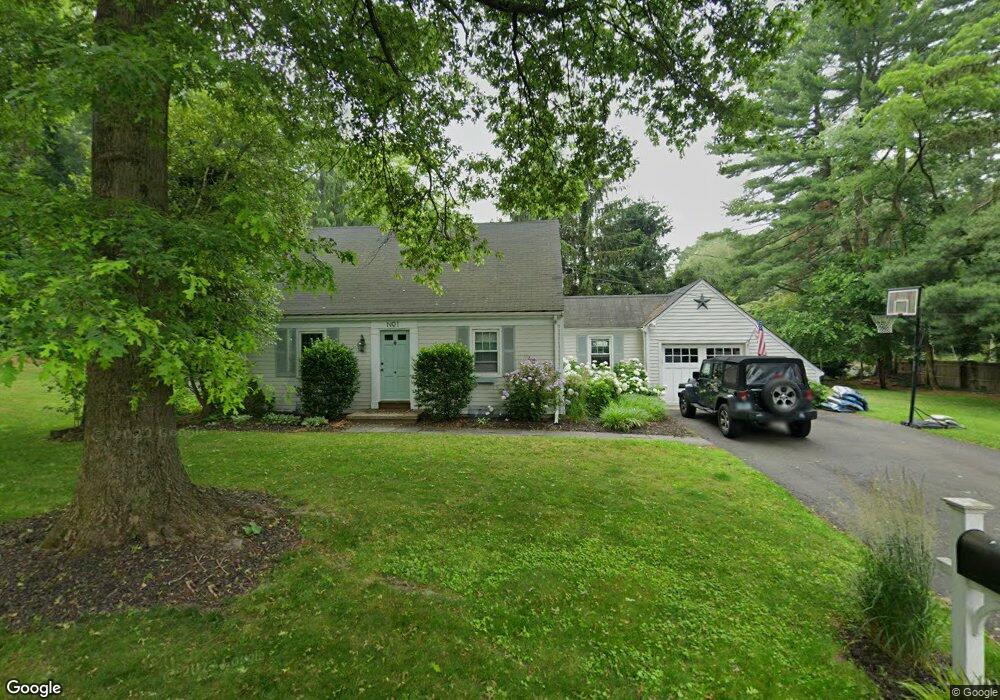 1 Briar Brae Rd, Darien, CT 06820 - photo 1