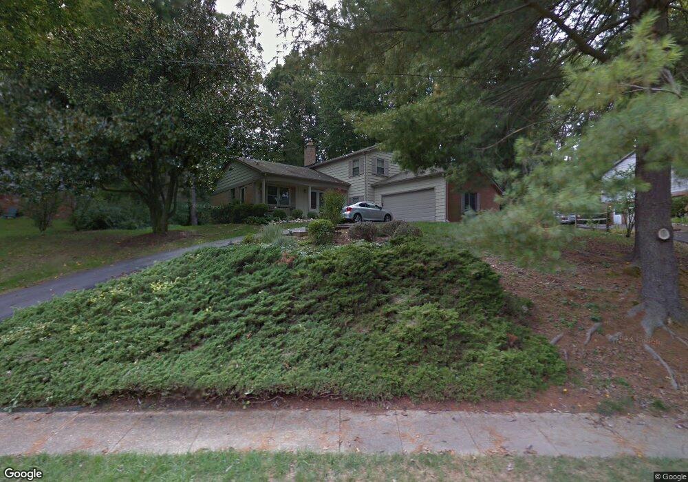 8225 Kay Ct, Annandale, VA 22003 - photo 1