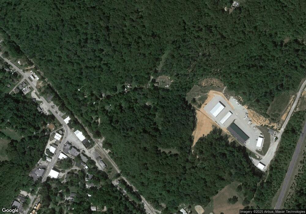 202 Reed St, Reeds Spring, MO 65737 - photo 1