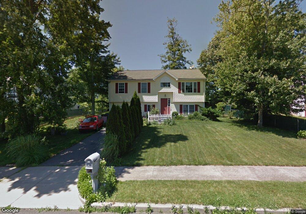 93 Village Green Dr, New Britain, CT 06053 - photo 1