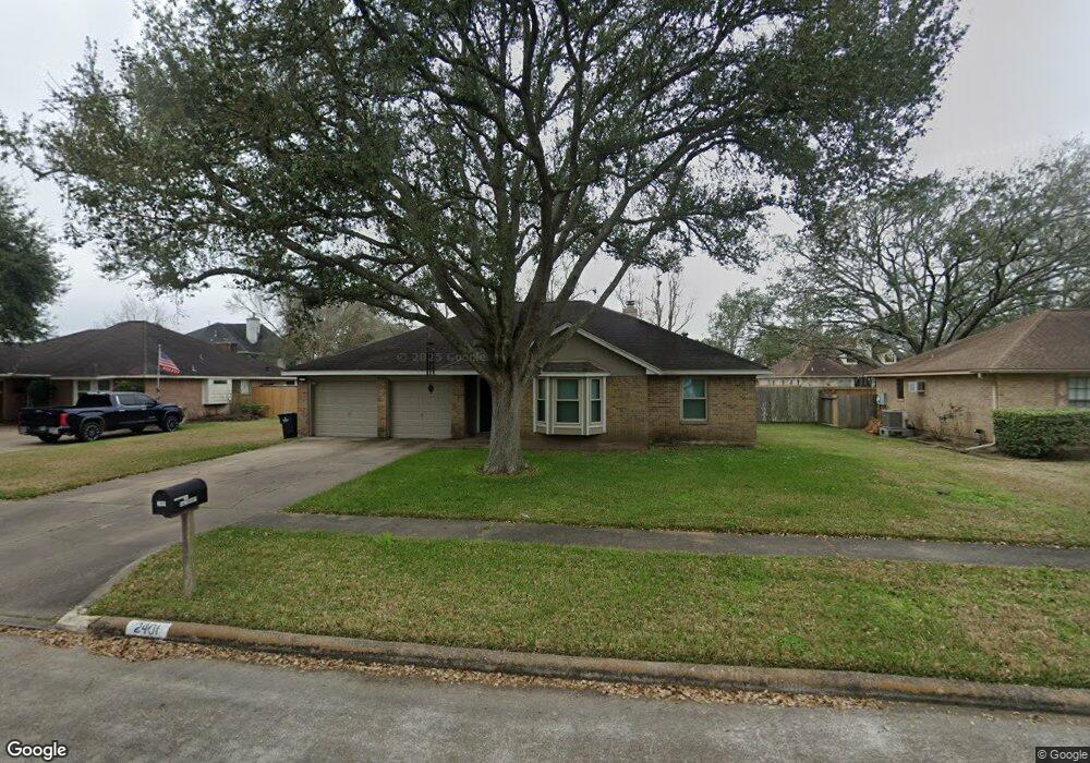 2401 Salisbury Ln, Alvin, TX 77511 - photo 1