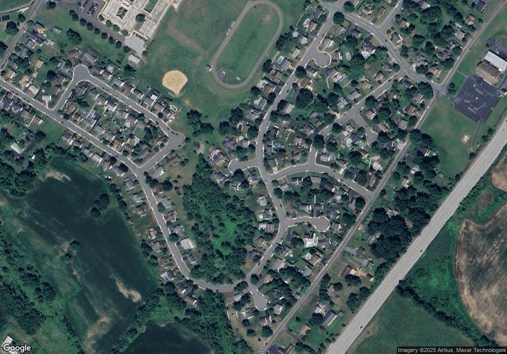 52 Grant Ct, Boyertown, PA 19512 - photo 1