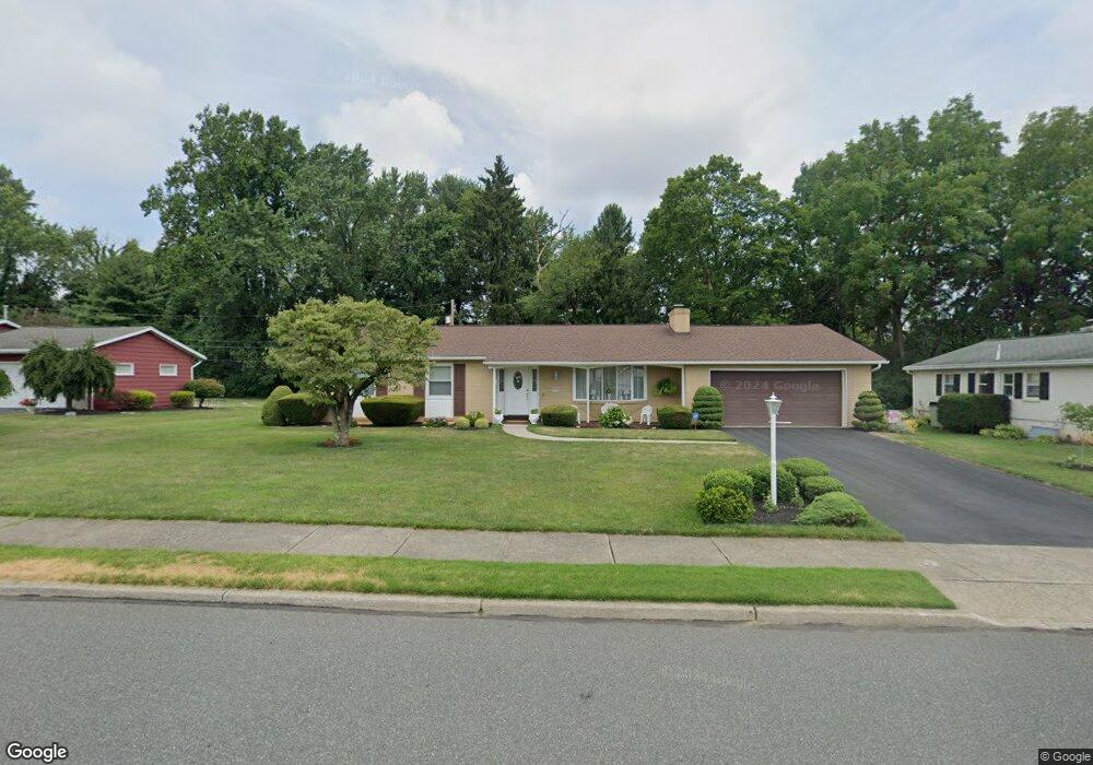 2311 E Columbia St unit 2323, Allentown, PA 18109 - photo 1