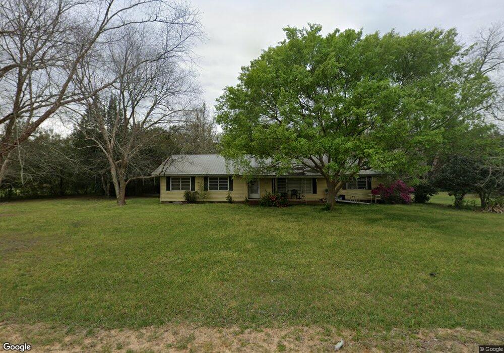 260 Windwood Rd, Douglas, GA 31533 - photo 1