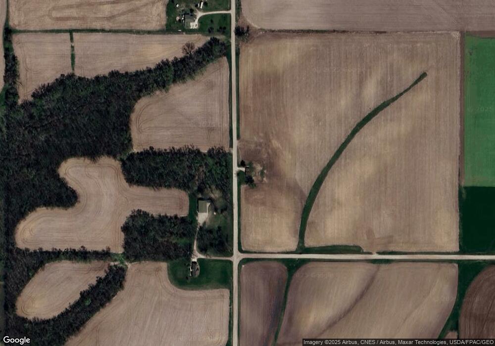 5126 E 28th St S, Newton, IA 50208 - photo 1