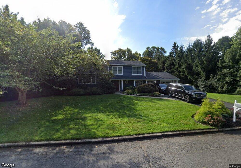 62 Crest Rd, Middletown, NJ 07748 - photo 1