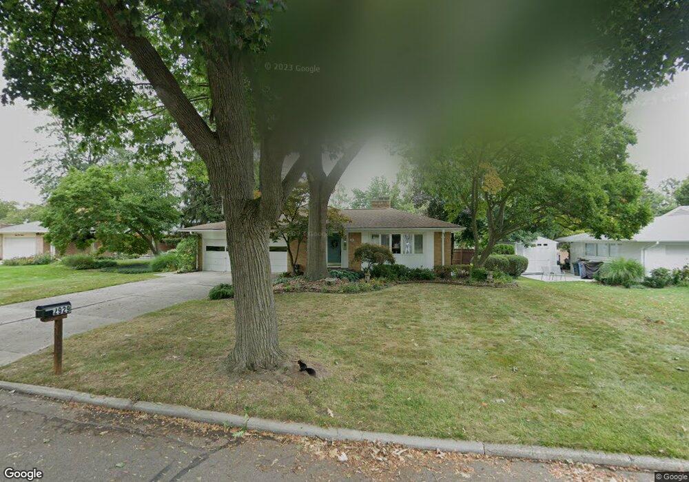 2929 E Westchester Rd, Lansing, MI 48911 - photo 1