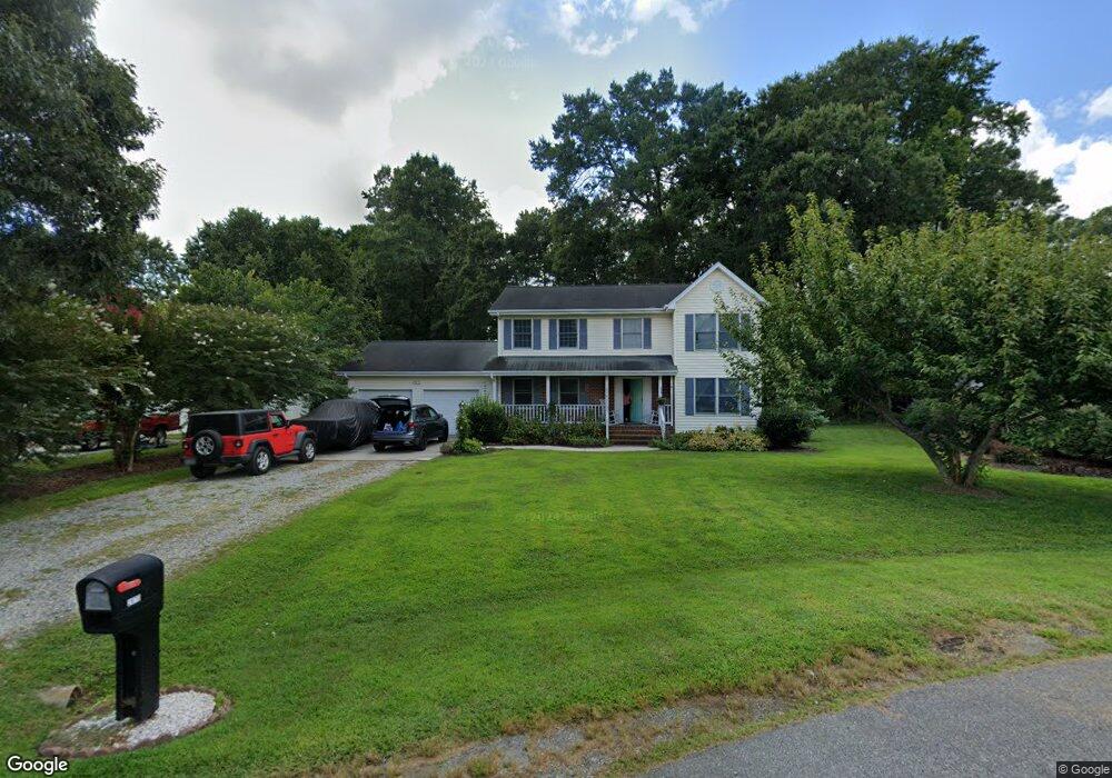 2670 Oak Ln, West Point, VA 23181 - photo 1