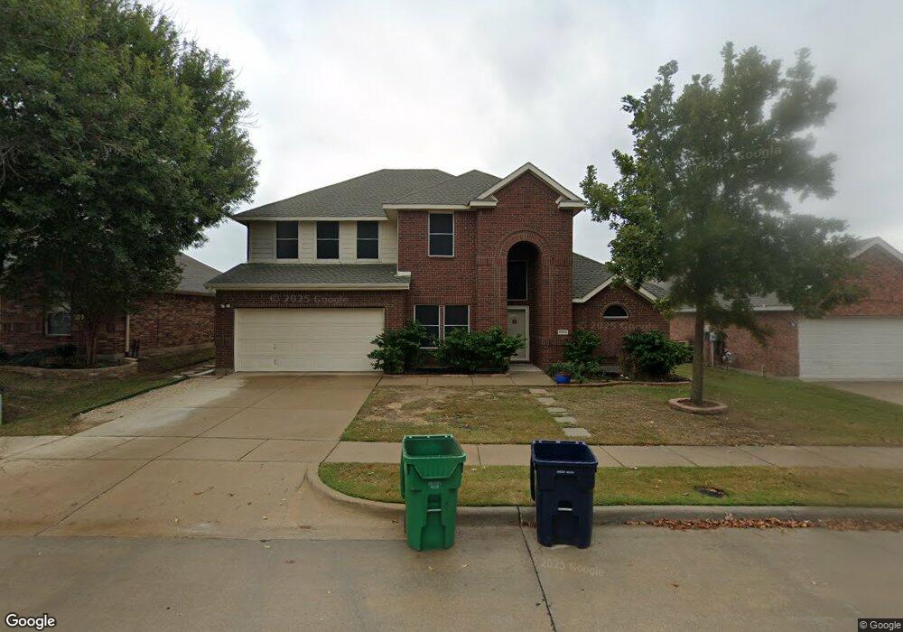 2504 Clubhouse Dr, Denton, TX 76210 - photo 1