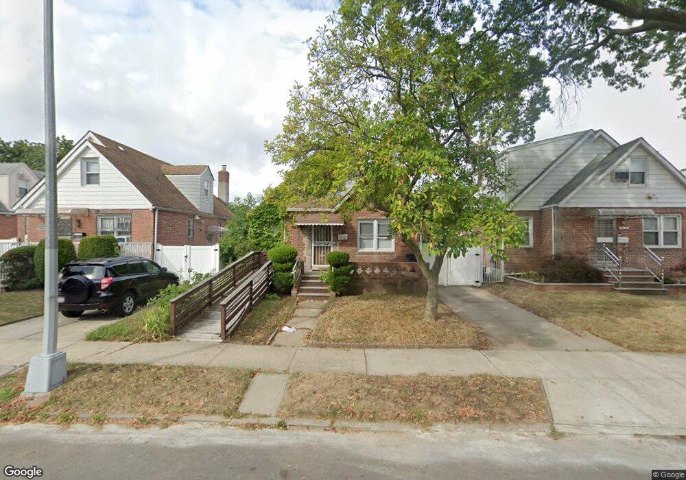 6942 184th St, Fresh Meadows, NY 11365 - photo 1