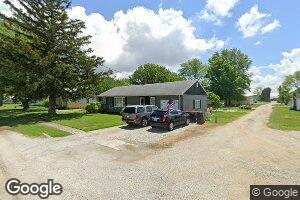 705 E 2nd St, Assumption, IL 62510