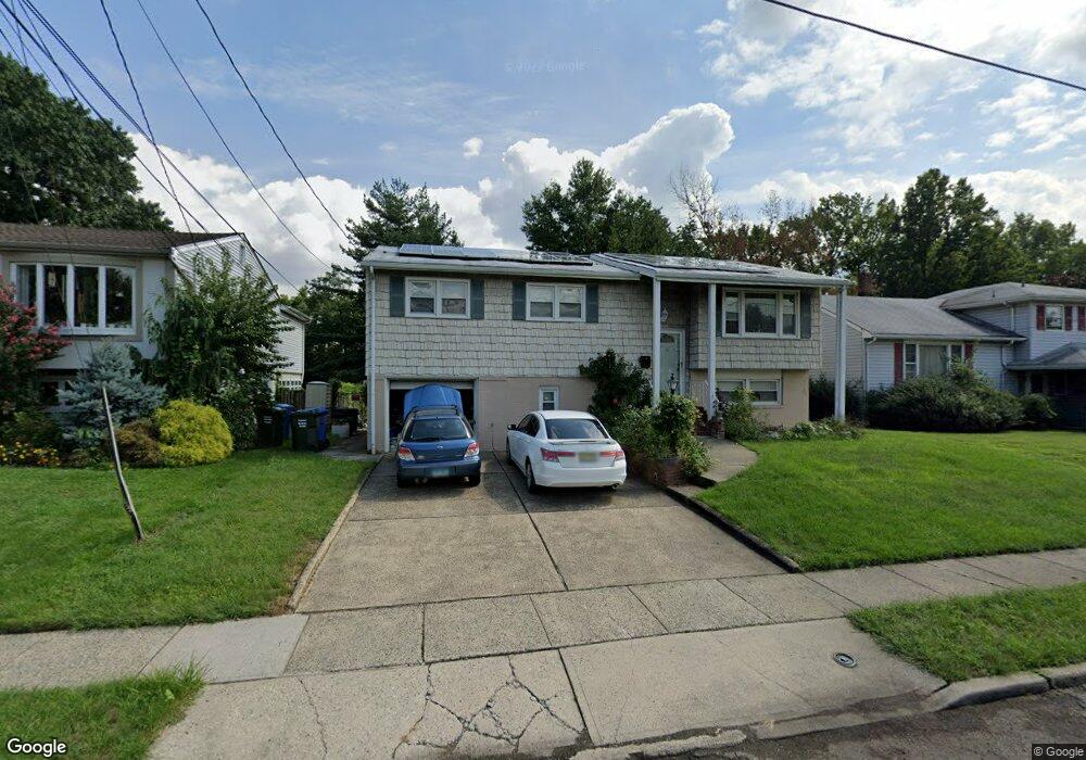 14 Crocus St, Woodbridge, NJ 07095 - photo 1