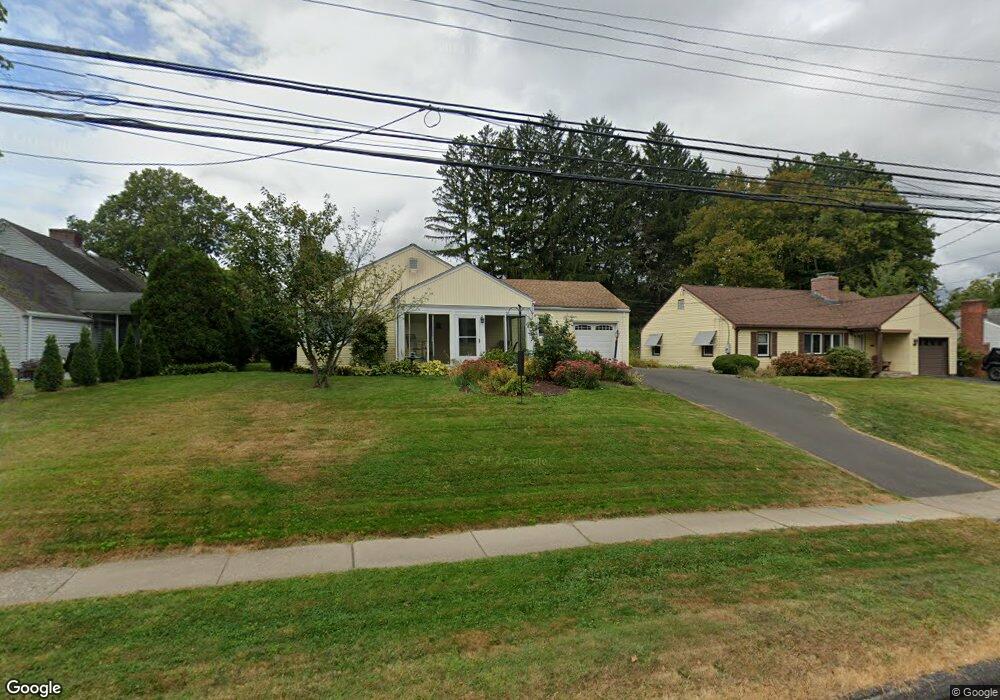 31 Overbrook Rd, West Hartford, CT 06107 - photo 1