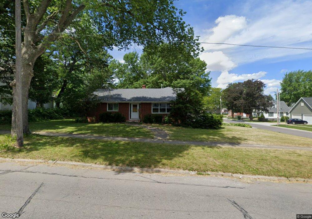 1103 College St, Cedar Falls, IA 50613 - photo 1