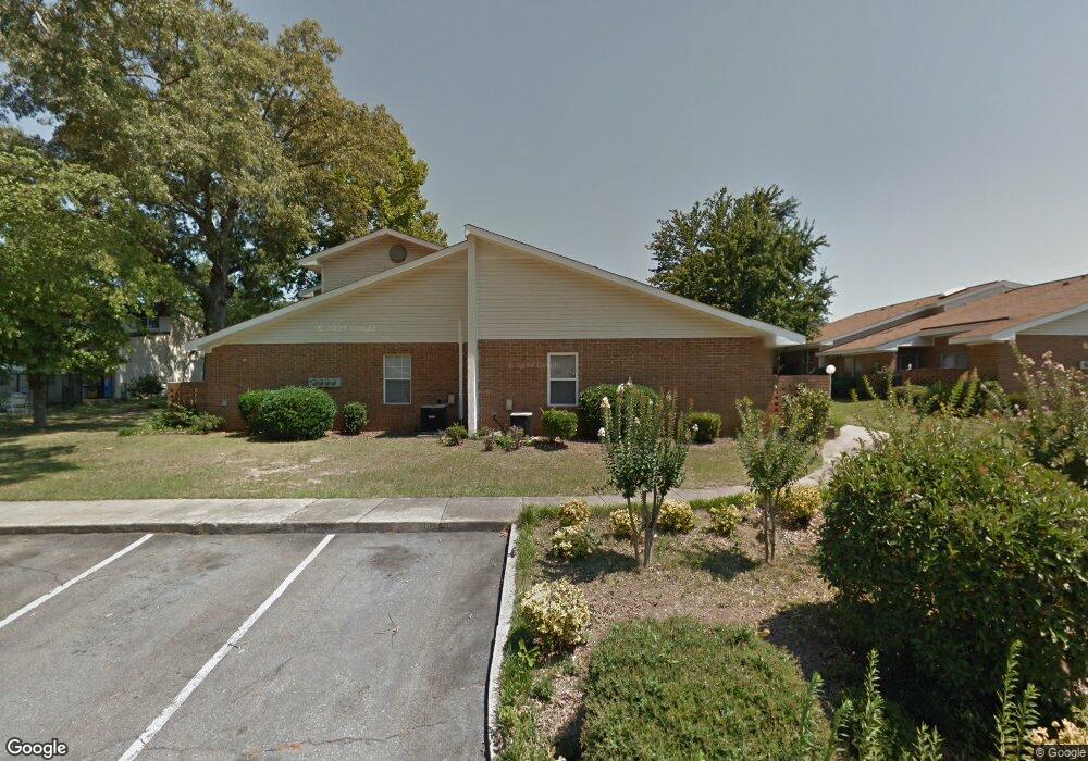 301 Westcliff Cir unit A, Warner Robins, GA 31093 - photo 1